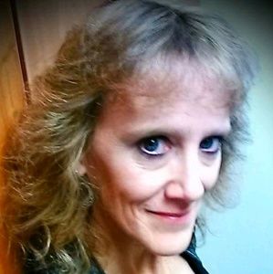 Meet your Posher, Renee